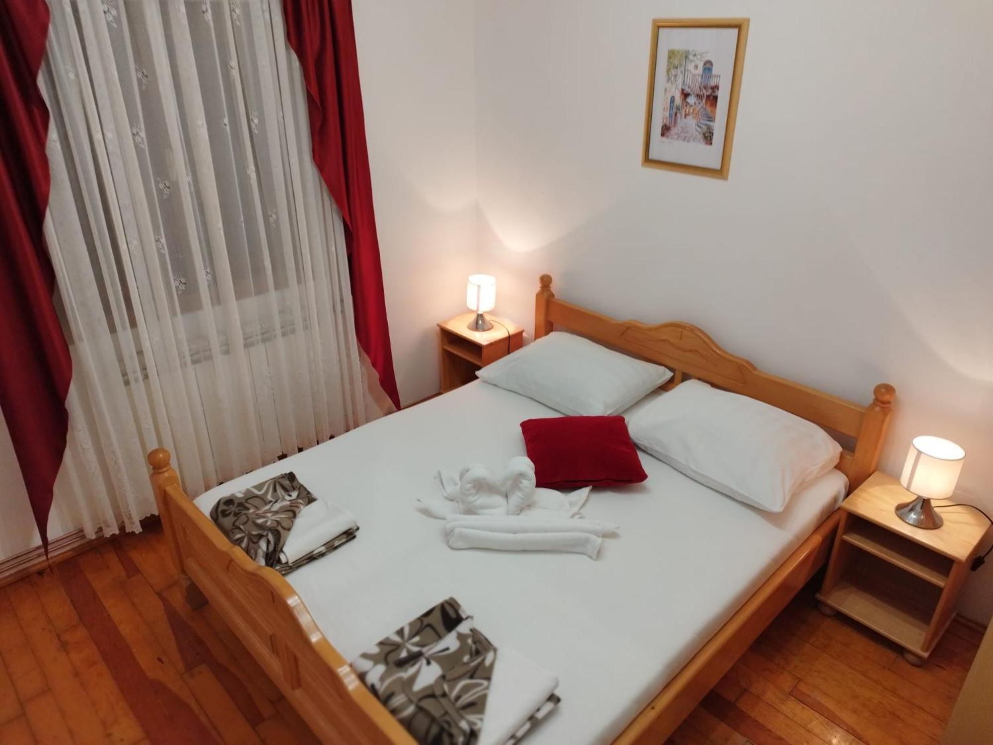 Apartmans Martha Karlobag Buitenkant foto